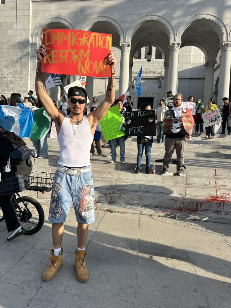 ˚₊‧꒰ა ☆ ໒꒱ ‧₊˚ tweet media