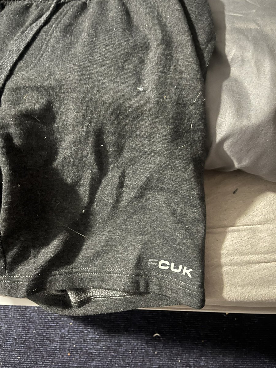 eth2z's tweet photo. @BeavoPOV new clothing brand? https://t.co/9qX1wfaQkJ
