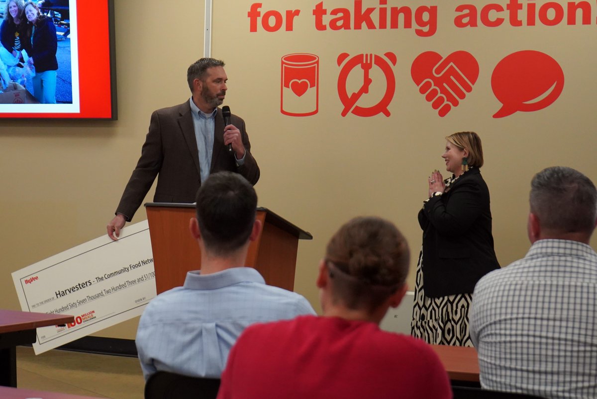 HarvestersORG's tweet photo. That face you make when you realize you were gifted a donation that will provide 1,734,407 meals in the community.

Endless thanks to @HyVee, who raised over $850,000 through its #100MillionMeals campaign. You are truly a remarkable community partner. We are so grateful for you! https://t.co/6abfYjXa4p
