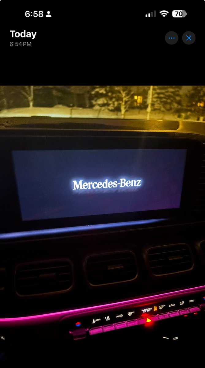 Slow2Life tweet media