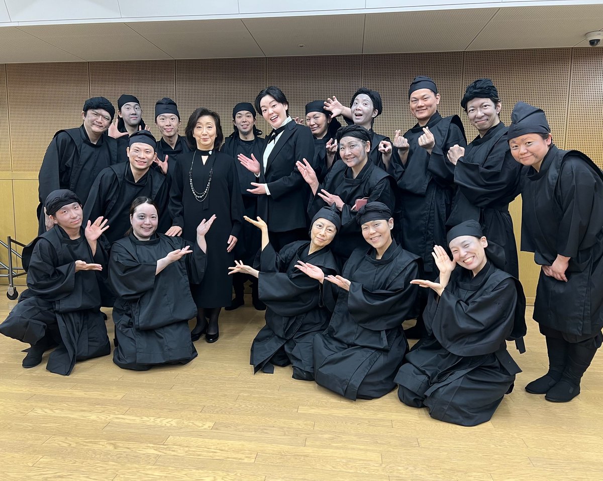 d6qa3Y4gYb17822's tweet photo. オペラ『陰陽師』終演いたしました！
世界初演に携われて、お互いにリスペクトし合える仲間が増えて、本当に幸せです！世界中で演奏されることを祈っています。
お稽古～本番期間も、いつも通りジム行って身体を動かした方が調子が良いことを再確認💪😁調布エニタイムお世話になりましたー🤩 https://t.co/inJWHcapMB