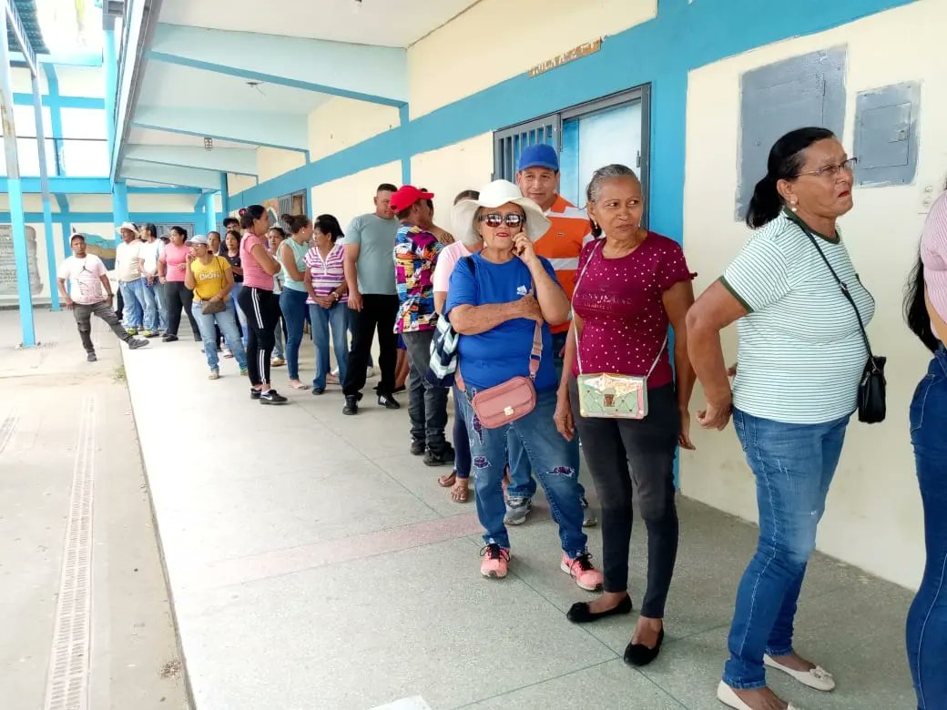 #ChavismoUnidadPerfecta 
Primera Consulta Nacional 2025
Hacia la Territorializacion Comunal.
Juntos Venceremos!!!!!
Desde el Municipio Bruzual Estado Anzoategui Venezuela 🇻🇪.
<a href="/NicolasMaduro/">Nicolás Maduro</a> 
<a href="/luismarcanos/">Luis Marcano</a> 
<a href="/psuvanz_ve/">🔴 PSUV ANZOÁTEGUI 🔴</a>