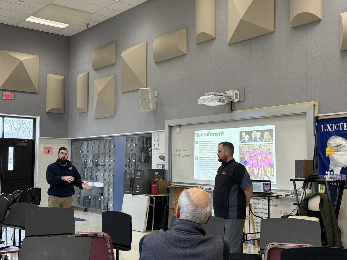 cedarcrestband's tweet photo. On Sundays, we learn! Taking the day to be better teachers at the Cavalcade of Bands Design Summit! Thanks to Scott Koter for being the keynote speaker and to all presenters for sharing great ideas! #clinicday #gettingbetter #tipsandtricks #FalconPride #YeahBand https://t.co/5kH7GgBmTx