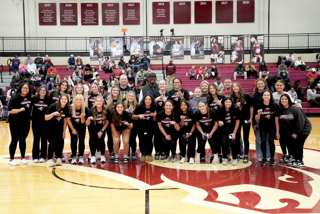 owassosb's tweet photo. 🎉💍🥎 Our STATE CHAMPIONS received their well-earned CHAMPIONSHIP RINGS! 💎🏆 They put in the hard work, showed unstoppable determination, and brought home the title! ❤️🤍🐏

Let’s celebrate our Lady Rams and their incredible season!  🏆🥎

#StateChamps #LadyRamsSoftball  💍🏆🐏 https://t.co/S4UdPeu18H