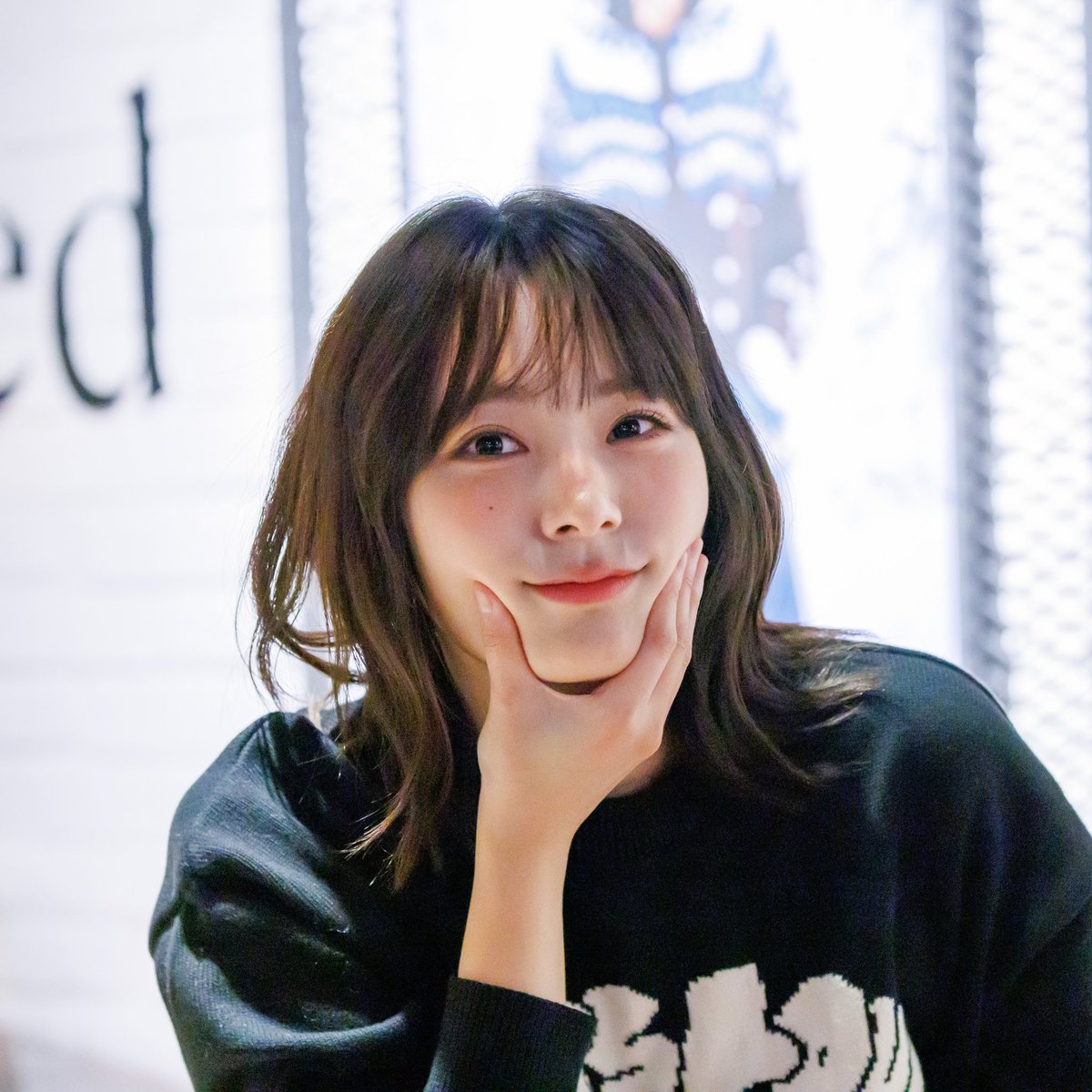 clover_QWER's tweet photo. 250202 QWER 시연 X 니티드 팬미팅
#QWER #시요밍 #이시연 #시연 #Siyeon #siyo #しよみん
@siyo_min https://t.co/Y5eV1Pne21