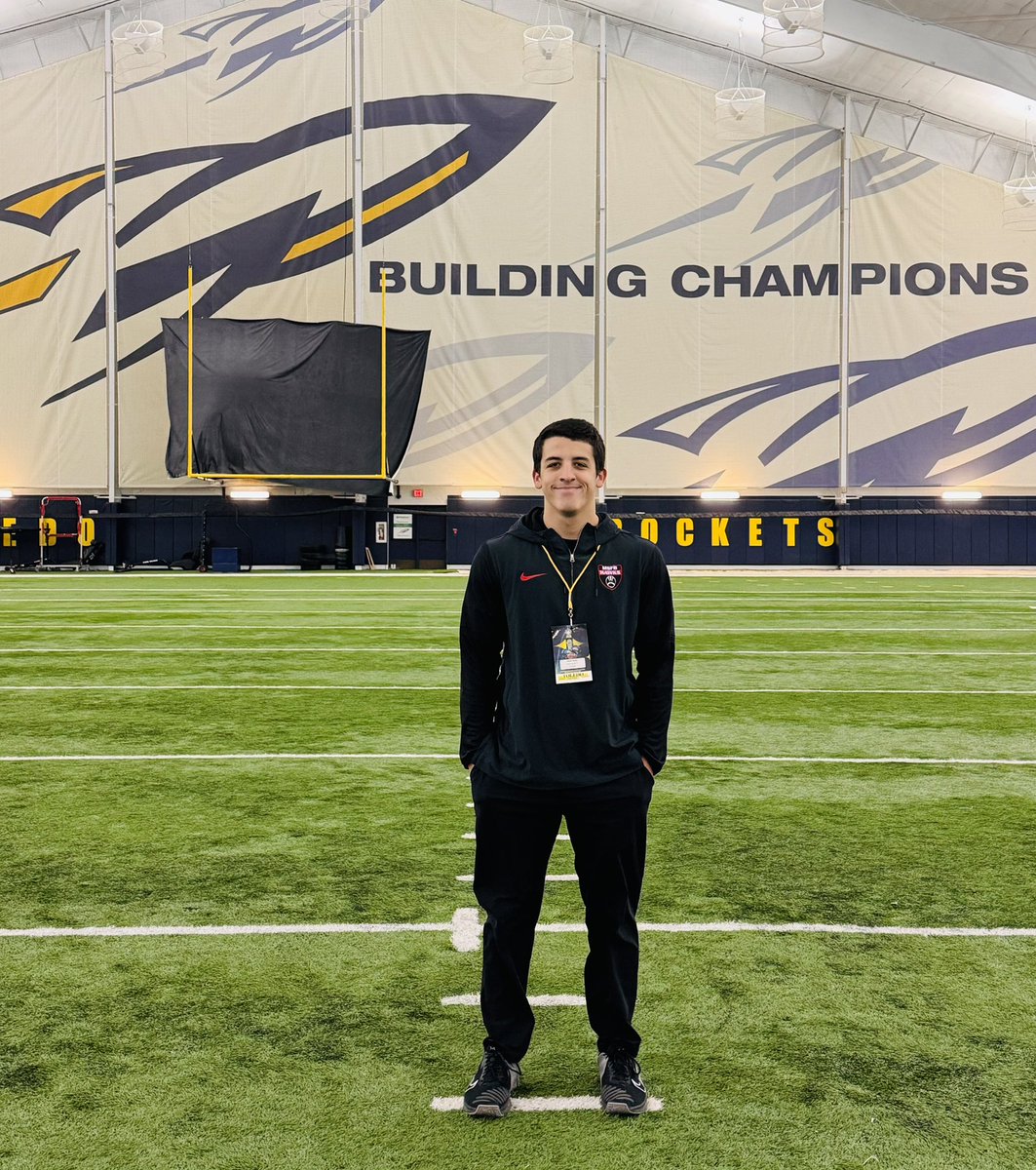 GavinSmith63's tweet image. Thank you @stantonweber and @vkehres for the junior day invitation. It was great learning more about Toledo’s football program and seeing the campus. Look forward to staying in touch.
@HawksMaine @EDGYTIM @WINperformance1