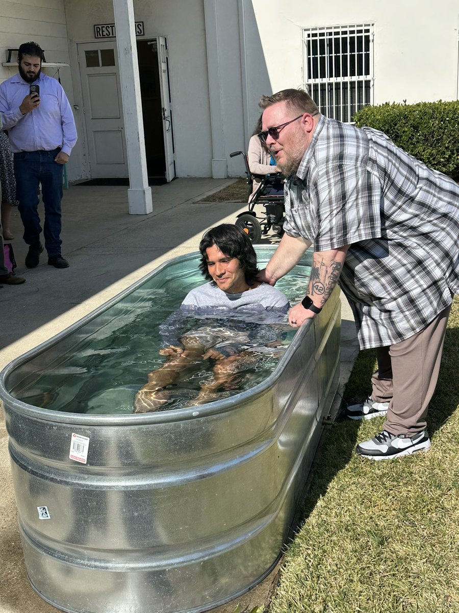 G_GreyPowell's tweet photo. Today was a good day at Long Beach Church! It was Baptism Sunday and we celebrated those who have been baptized in the last year as well as baptizing 4 more people today and we even sang a Happy Birthday! God is on the move! ππΌ #ShoutForJoy https://t.co/JNpsnnQm3o