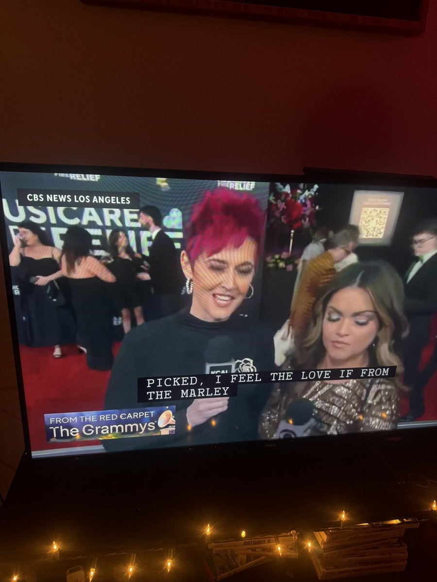 briannaknice's tweet photo. vi from arcane i love your work #Grammys https://t.co/4pgnvMsKa1