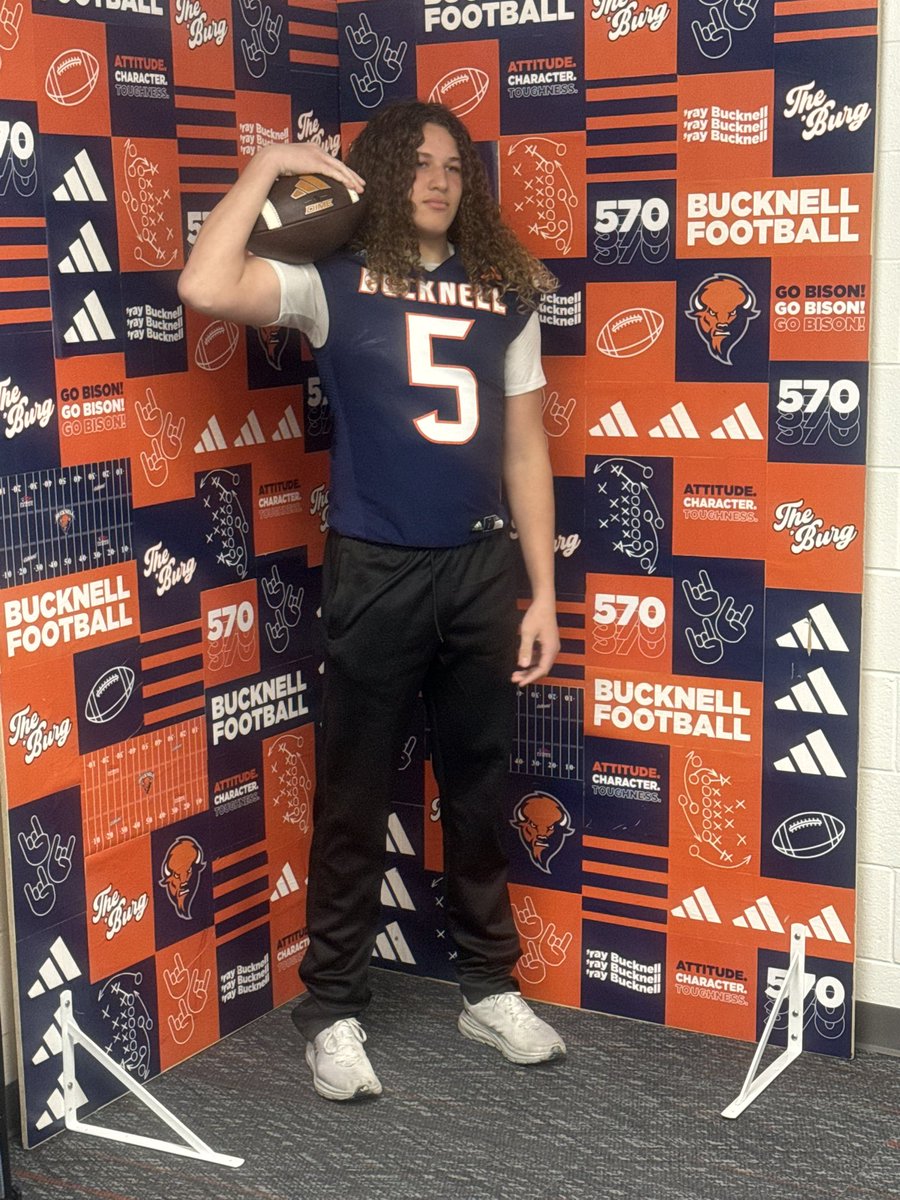 Lincoln Watkins (@lincolnwatkins_) on Twitter photo Thank you for a great visit at Bucknell today. I look forward to coming back in the future! 🦬
<a href="/SevernFBRecruit/">Severn FB Recruit</a> <a href="/DeeBallard15/">demetrius ballard</a> <a href="/SevernFBDC/">Joe Walker</a> <a href="/DaveCecchini/">Dave Cecchini</a>
<a href="/Bucknell_FB/">Bucknell Football</a> <a href="/CoachBrae88/">Braelon Roberts</a>
<a href="/CoachBarr74/">PJ Barr</a> Thank you for a great visit at Bucknell today. I look forward to coming back in the future! 🦬
<a href="/SevernFBRecruit/">Severn FB Recruit</a> <a href="/DeeBallard15/">demetrius ballard</a> <a href="/SevernFBDC/">Joe Walker</a> <a href="/DaveCecchini/">Dave Cecchini</a>
<a href="/Bucknell_FB/">Bucknell Football</a> <a href="/CoachBrae88/">Braelon Roberts</a>
<a href="/CoachBarr74/">PJ Barr</a>