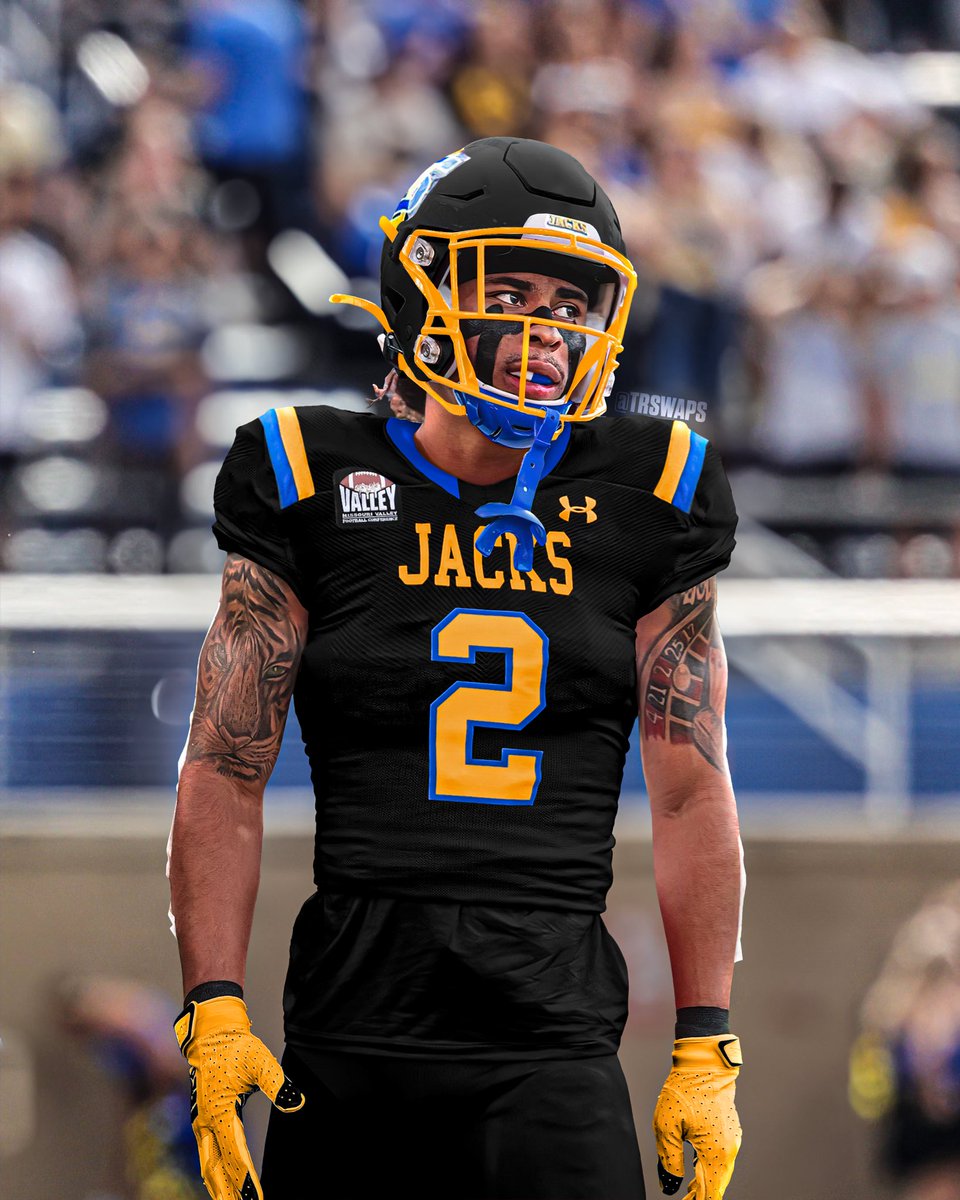 Let’s work.. #GoJacks 🔵🟡🐰 
<a href="/CoachDtjackson/">Dan Jackson</a>