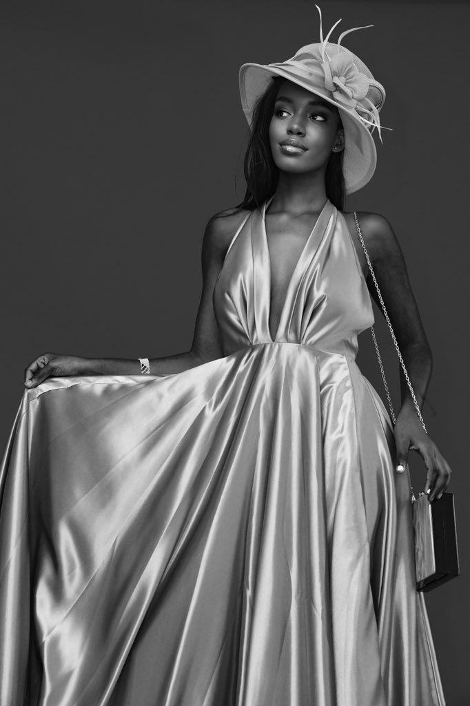 Hello there 📸
•
Model: Kimi Trypheana 
Designer: Andre Soriano 
•
#BBMzansi #GOT7_NESTFEST #GELBOYS_BUS_CTW_Presscon #VidaaMuyarchi #LoveIslandAllStars #riyadh #riyadh #VidaXLingOrm #VidaXLingOrm #INDvsENG #sstvi #أحمد_الشرع #GOT7_NESTFEST_Day2 #paofc #OrlandoPirates