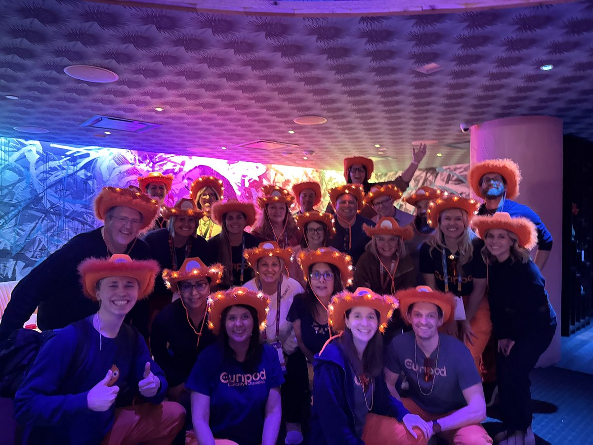 ellianabee's tweet photo. Kicking TCEA off with a fun night!! THANK YOU @curipodofficial @HeatherTechEdu @BerreEirik @lexilobdell FOR LETTING ME COME TO THIS! Stay tuned for some fun interviews this week! Make sure to wear your Curipod hats to be featured in the interviews! 🍊 https://t.co/8erU952bYI