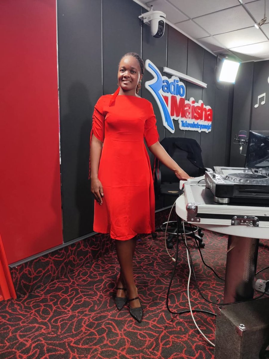 Good morning , may it be given to you ,  A good measure, pressed down, shaken together and running over . Karibu tuanze siku kwenye Safari Hapa <a href="/radiomaisha/">Radio Maisha</a>

Follow <a href="/KenyanNurse/">KenyanNurse</a>

#SafariNaMercyMmbone #HOPEAMBASSADOR #kenyannurseambassador #KenyanNurse