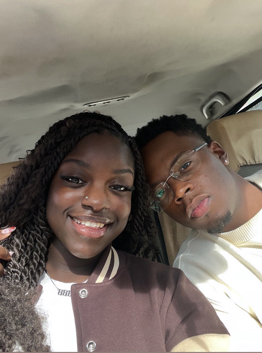 RozzaCampos's tweet photo. 1 year of us🤍. https://t.co/Fg50tnA5XI