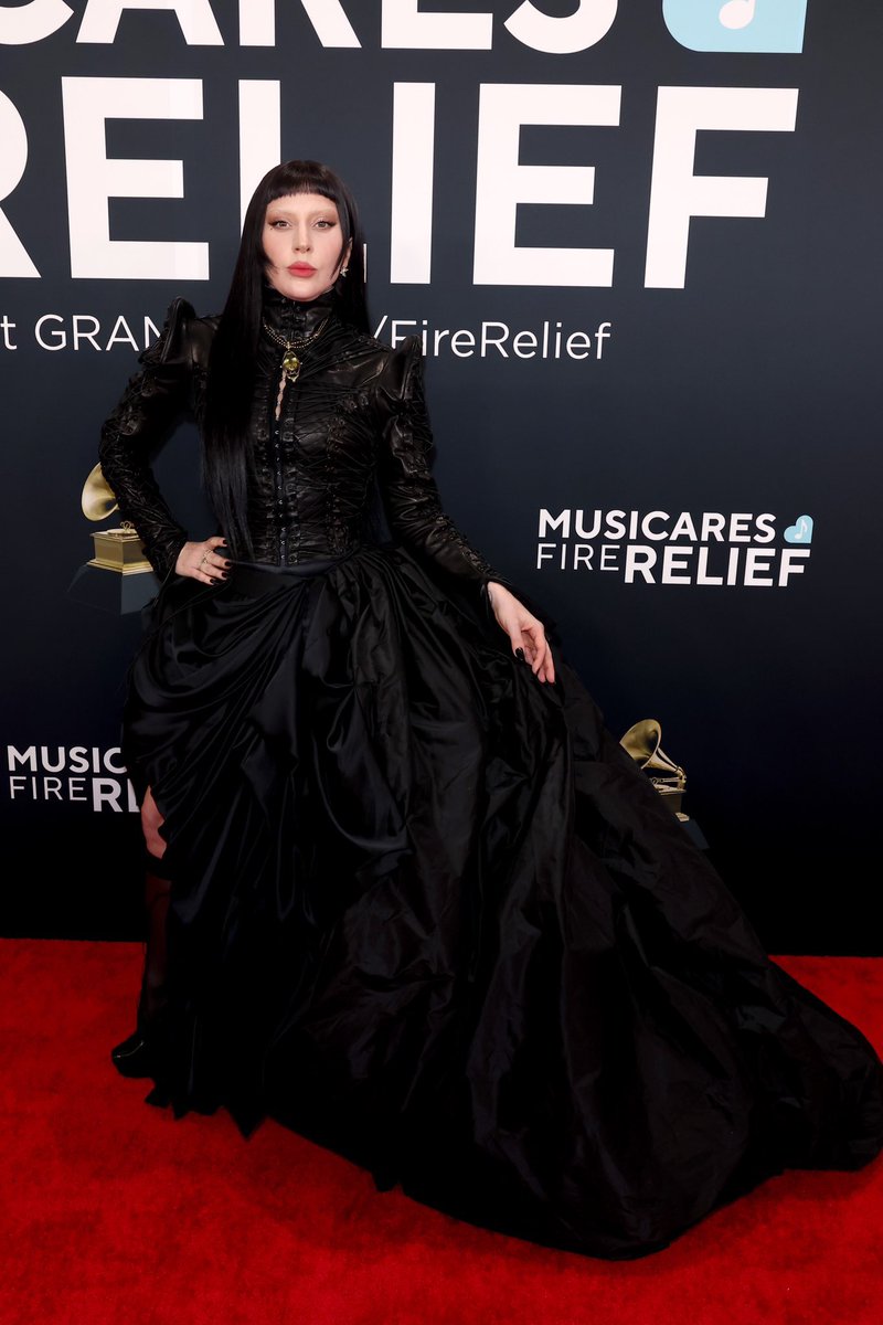 ItsJotaJota's tweet photo. ESTÁ PERFECTA PRECIOSA INCREÍBLE MARAVILLOSA UFFFFF MI LITERAL MADRE!!!!!!

#Grammys2025 https://t.co/XfJ4GSQCHb