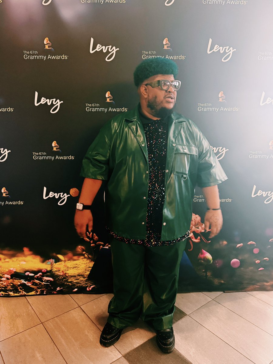 therobmilton's tweet image. - it’s not just songs that I’ve written winning but also…my name being called in the speech on that stage. this work comes with so many days and hours of feeling unseen and unsung. all I can say is…NEVER GIVE UP! #GRAMMYs