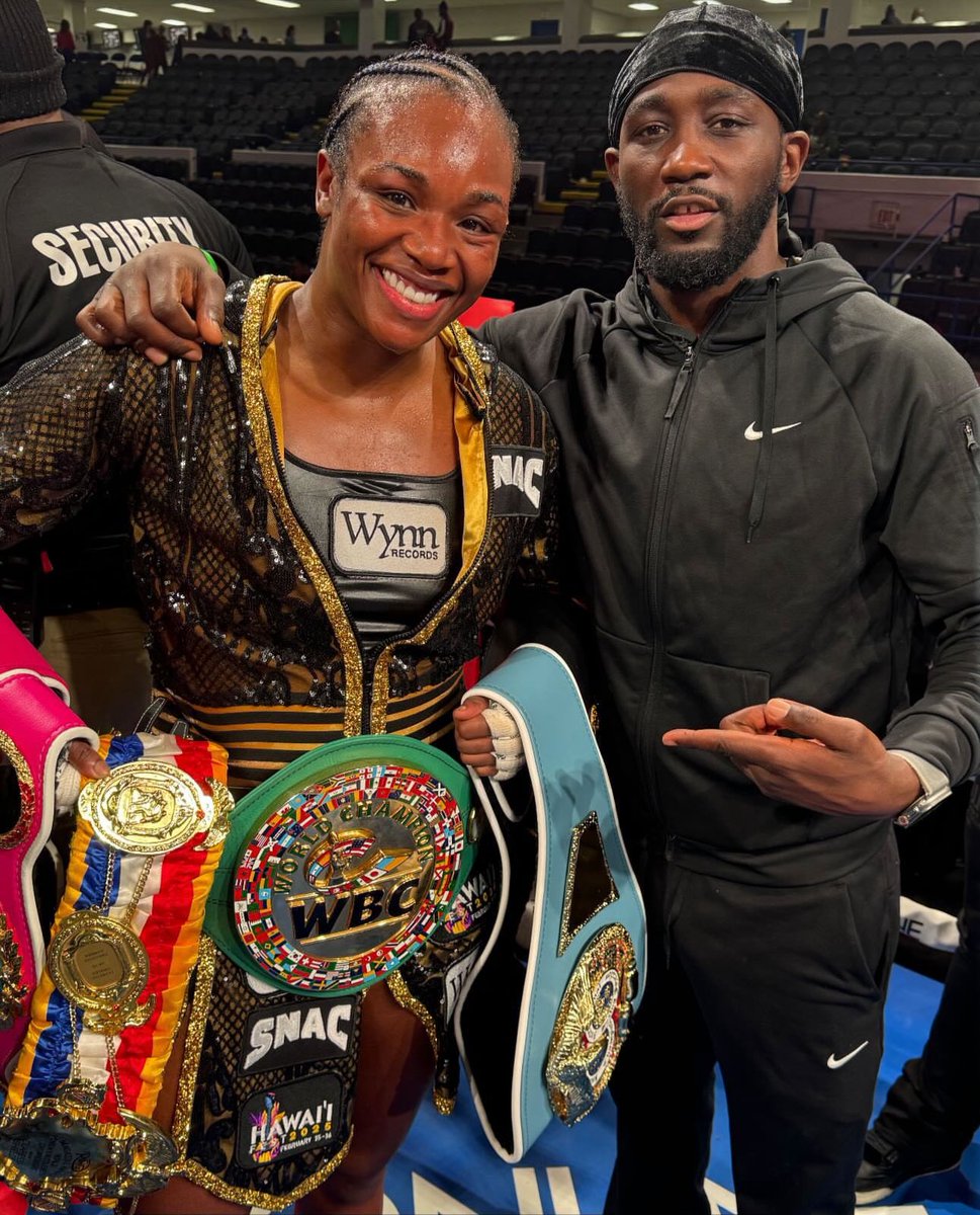 SaycheeseDGTL's tweet image. Claressa Shields becomes the first-ever undisputed Women’s Heavyweight champion 👏