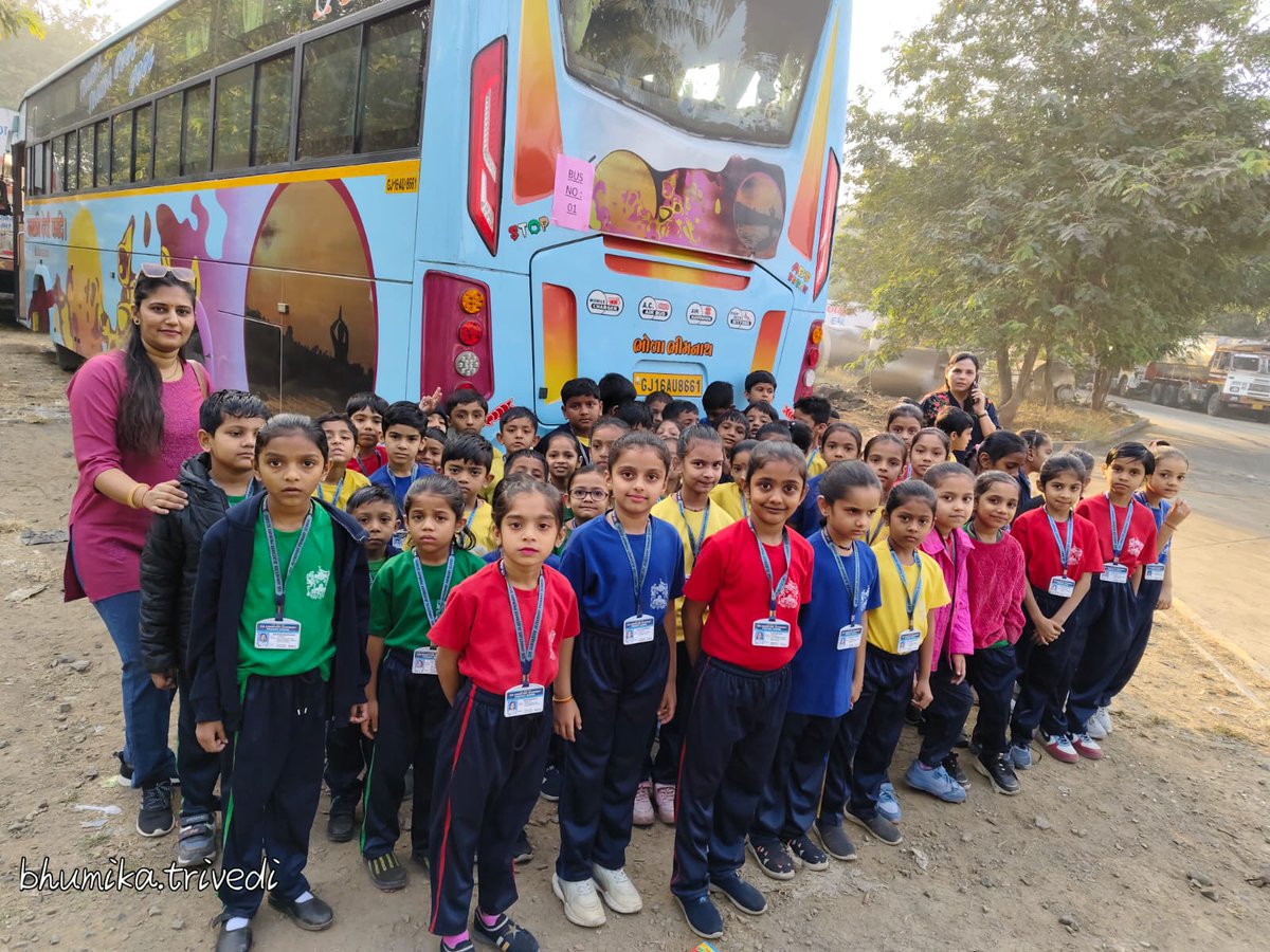 InfoNavsariGoG's tweet image. સર જે.જે.પ્રાયમરી શાળા દ્વારા શૈક્ષણિક પ્રવાસનું આયોજન કરાયું :
#navsari #schooltour