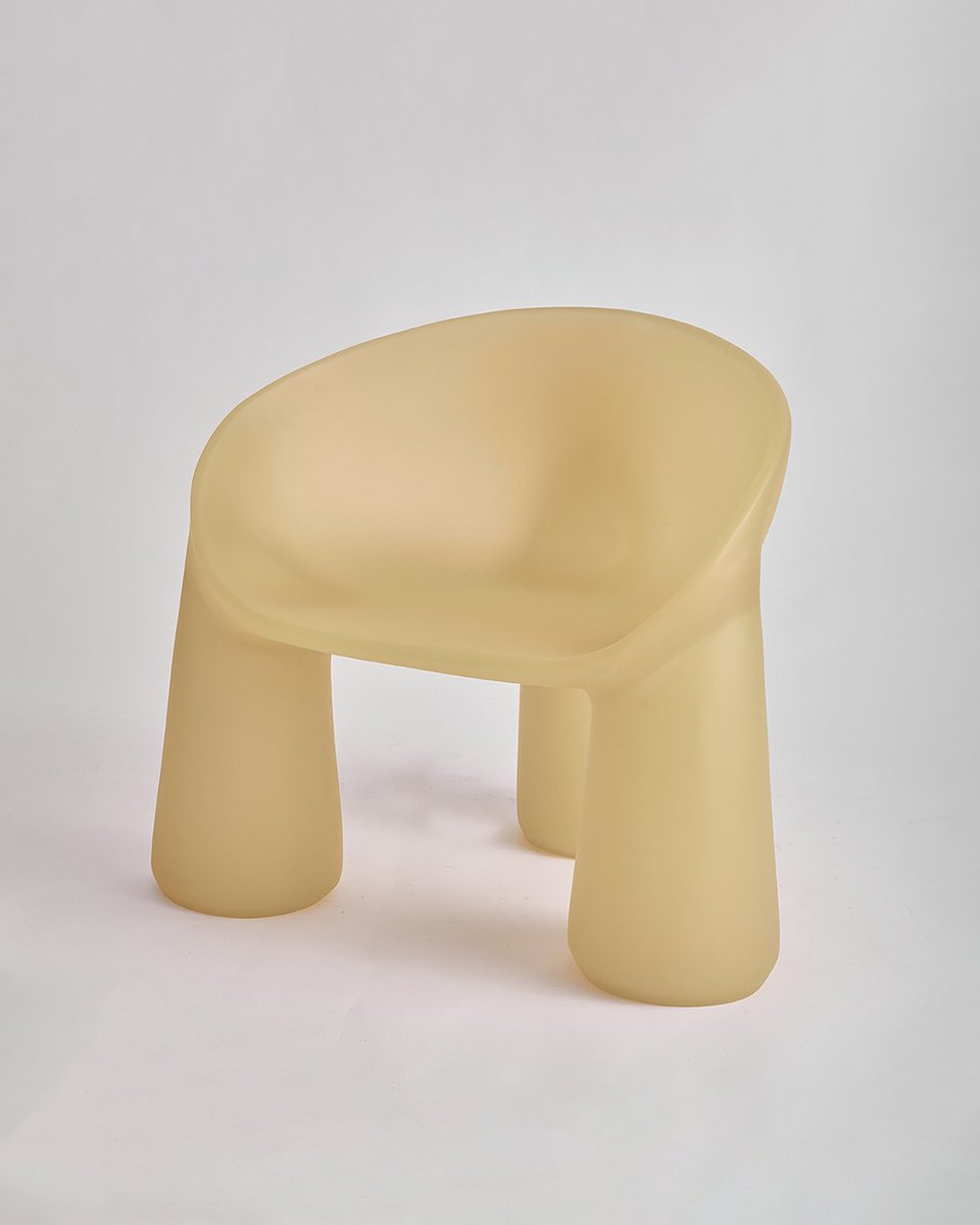 AdornoDesign's tweet photo. New Arrivals: Discover the newest pieces to join our collection—thoughtfully curated, culturally resonant, and available worldwide. 🌐
https://t.co/yTUv9njexE
#adornodesign #customdecor #designoftheday #craftdesign #designcollector #interiorstyling #contemporaryart https://t.co/O2fbqlS0TD