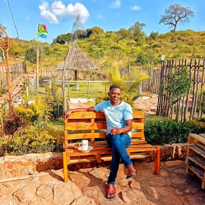 Artist TREVOR🇿🇦 tweet media