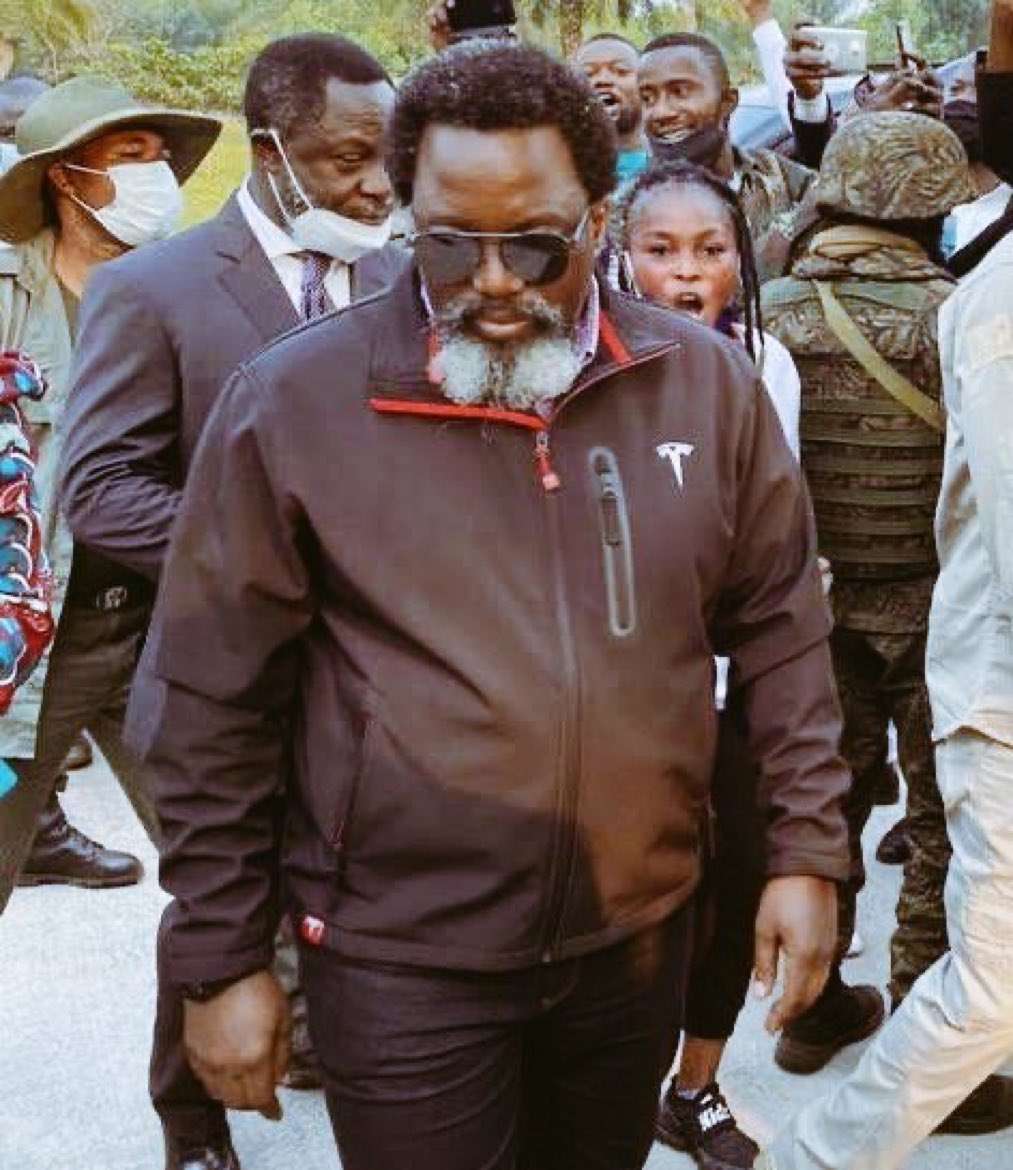 vburen97's tweet image. M. le Président @drcJosephKabila nous respectons votre silence. Mais dites nous comment on fait pour rester 18 ans mettant côte à côte le #MLC, le #RCD, la société civile, et ensuite défaire le M23, laissant le pays sur ses 2.345. 410 Km? Sortez même vos mémoires.
@Marleyvuvu2024