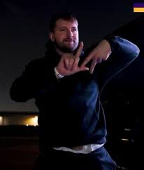 Steve__hd3's tweet photo. @BuckArmy go live already, i need your stream to get over this luka BS 😔 https://t.co/lFMRBY56ZD