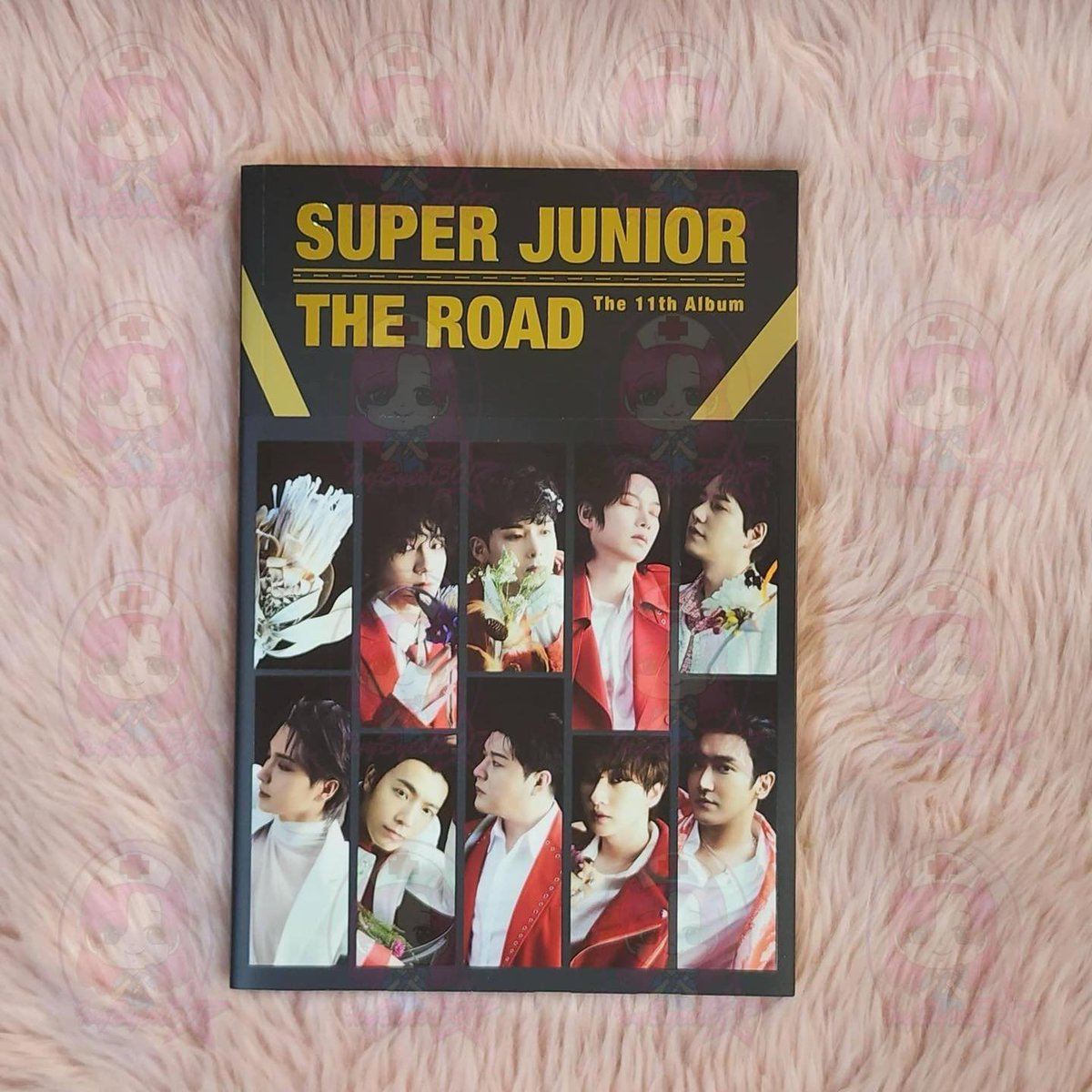AdellaOKShop's tweet photo. WTS LFB

📌 Super Junior The Road Photobook ver - Unsealed

💰 150 php each

💌 DM us if you're interested https://t.co/qOYN1eauym