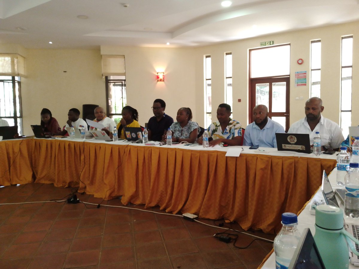 Outcome harvesting is a process of taking stock of what the implementation interventions are changing in our areas #WeAreVCA #OutcomeHarvesting #ClimateChangeStories