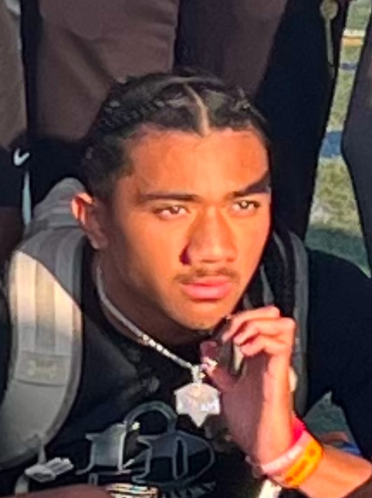 Great weekend at Pylon LA, TEAM TOA CHAMPS 🏆

Thank you <a href="/Pylon7on7/">Pylon 7on7 Football</a> <a href="/TEAMTOARECRUITS/">TEAM TOA</a> @Rivals_Jeff <a href="/247recruiting/">247Sports Recruiting</a> <a href="/GregBiggins/">Greg Biggins</a> <a href="/CoachTOAF/">CoachTOAF</a> <a href="/Nic_Iamaleava/">Coach_Nic</a> <a href="/DannyLockhartS1/">Coach Danny Lockhart Football/Boxing/MMA</a> <a href="/CoachReyes_/">Johnathan Reyes</a> <a href="/CoachGraystone/">Gray</a> <a href="/BlairAngulo/">Blair Angulo</a> <a href="/BrandonHuffman/">Brandon Huffman</a>