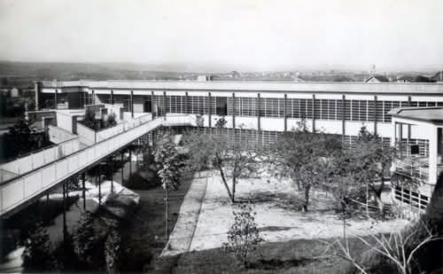 areasvellas's tweet photo. Open Air School, Suresnes, France, 1935
Eugène Beaudouin/Marcel Lods.
#architecture #arquitectura #School #Beaudouin #Lods https://t.co/WoJbxDYifB