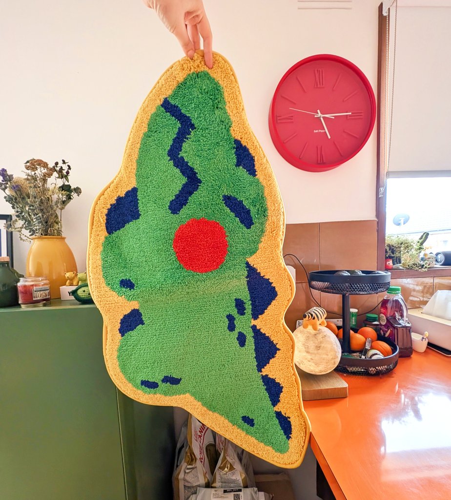 these dogs'll be debuting at <a href="/KaigaConvention/">⭐ 𝙆𝙖𝙞𝙜𝙖 𝘾𝙤𝙣𝙫𝙚𝙣𝙩𝙞𝙤𝙣 ⭐</a> melbourne btw!!! this weekend at table I16, i'll be slinging crocs like it's no-ones business 🫴🏻🐊✨