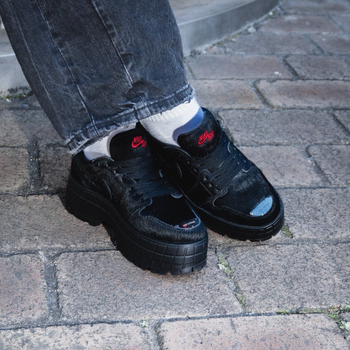 NIKE W AIR JORDAN 1 LOW BROOKLYN “Black” (ナイキ エア ジョーダン 1 