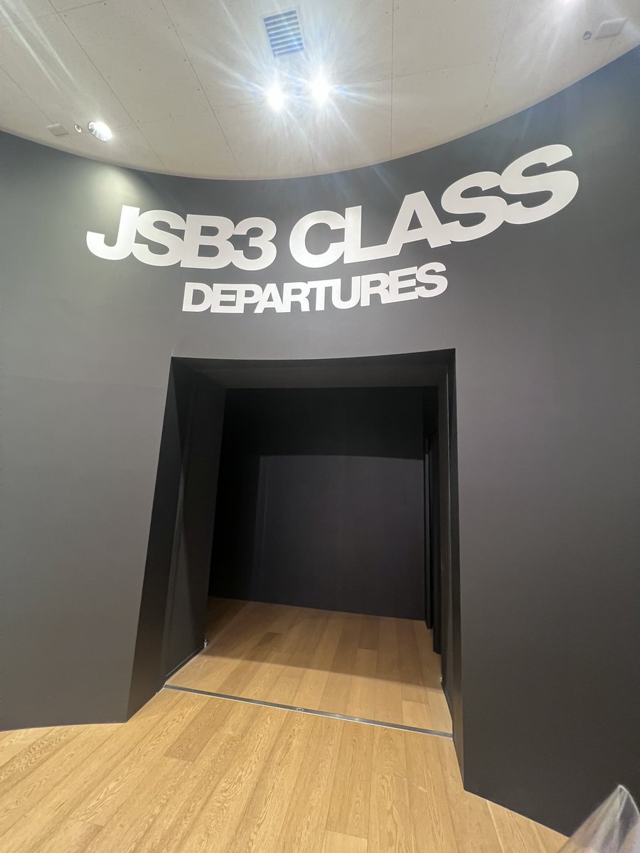 0412Devil's tweet photo. こんなんばっかだから普段ハード系やら聴くと思われない人生。 https://t.co/l656qcvr3T