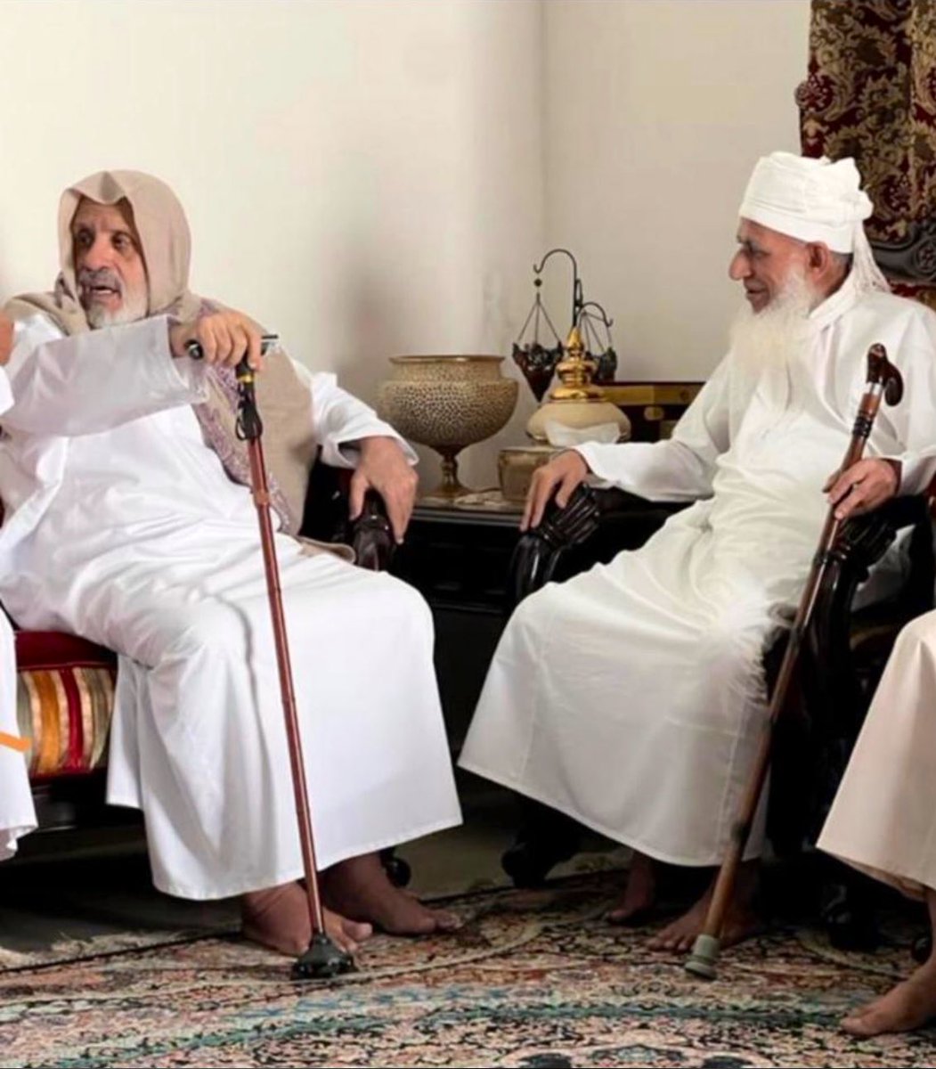 معاذ الغيلاني tweet media