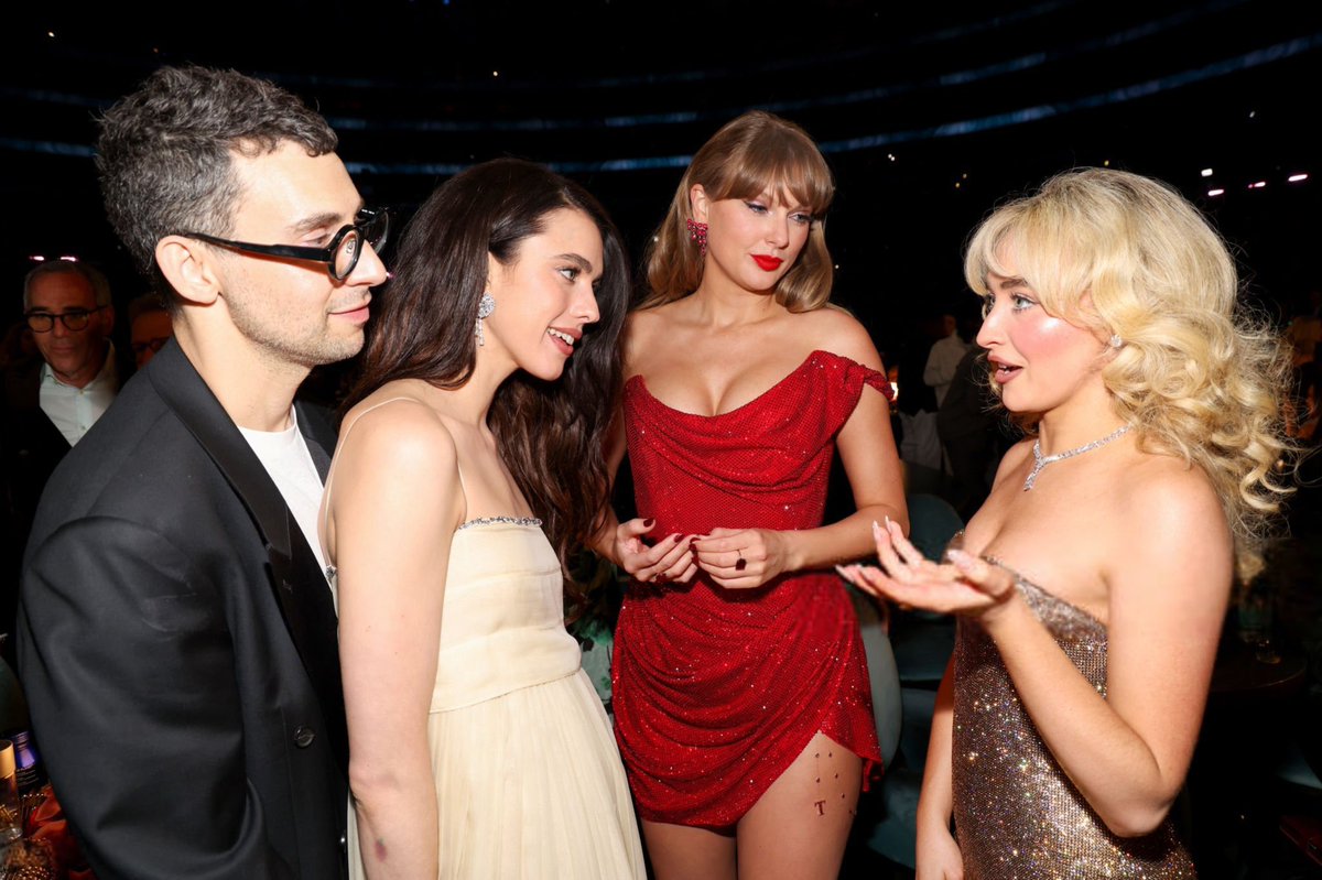 📸 | Taylor with Jack, Margaret and Sabrina #GRAMMYs