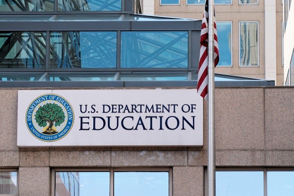 RedLineNewsUSA's tweet image. BREAKING: Elon Musk and DOGE plan to focus on the Department of Education next. 

Via: MSNBC