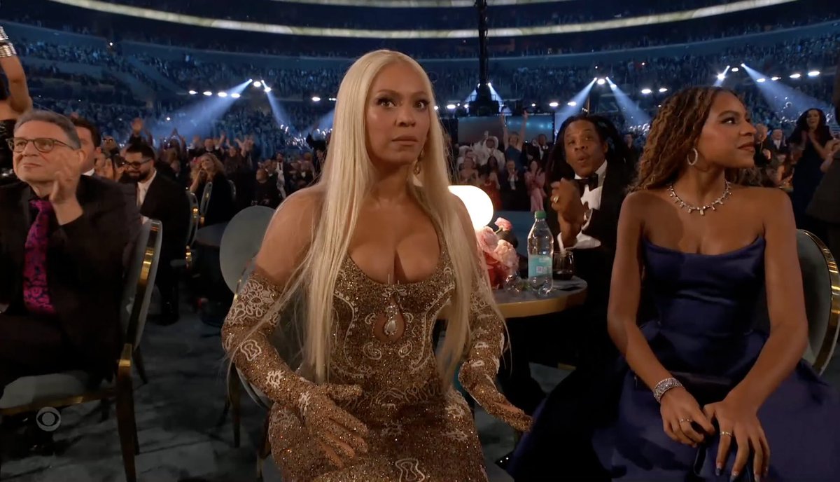 colemanjspilde's tweet image. just found out that "jelly roll" and "teddy swims" are not the same person