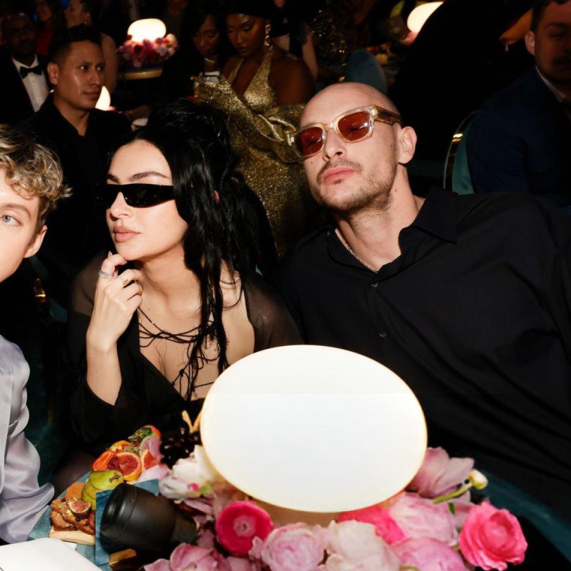 xcxsource's tweet photo. Charli xcx and George Daniel at the #Grammys https://t.co/Jc7YlNJpnZ