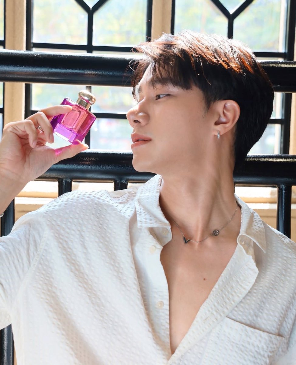 AoPimjai's tweet photo. เขาให้ฉีดไ่ม่ใช่ให้ดื่ม
แต่ทำไมรู้สึกว่าหวานหว่า งง😳
#CologneIntense #JoMaloneLondonTH #TimeForMe #TaifRose #ScentOfLove
@JoMaloneLondon
@MSuppasit #MewSuppasit #มิวศุภศิษฏ์
@octotul #Tul_Pakorn #ตุลย์ภากร
#MewTul #มิวตุลย์ https://t.co/Eo1VtgrS62