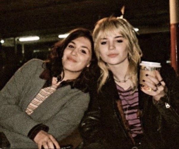 lesbiantruther's tweet image. this is me and lauren we r #shat