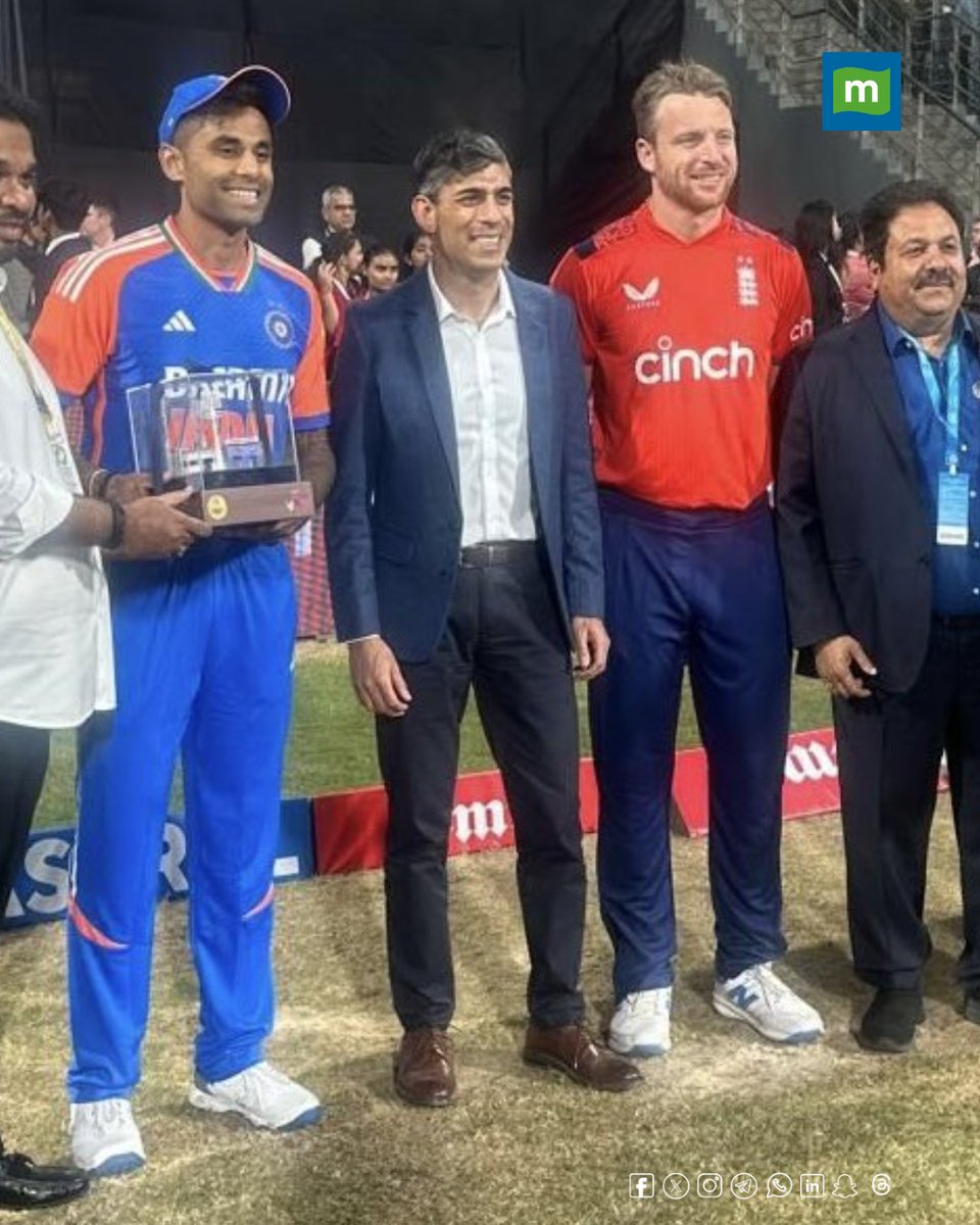 moneycontrolcom's tweet image. #InPics | Rishi Sunak and Narayan Murthy attend the  final T20I match of the series between India and England at the Wankhede Stadium.

#RishiSunak #NarayanMurthy #T20I #Cricket #India #England #INDvsENG