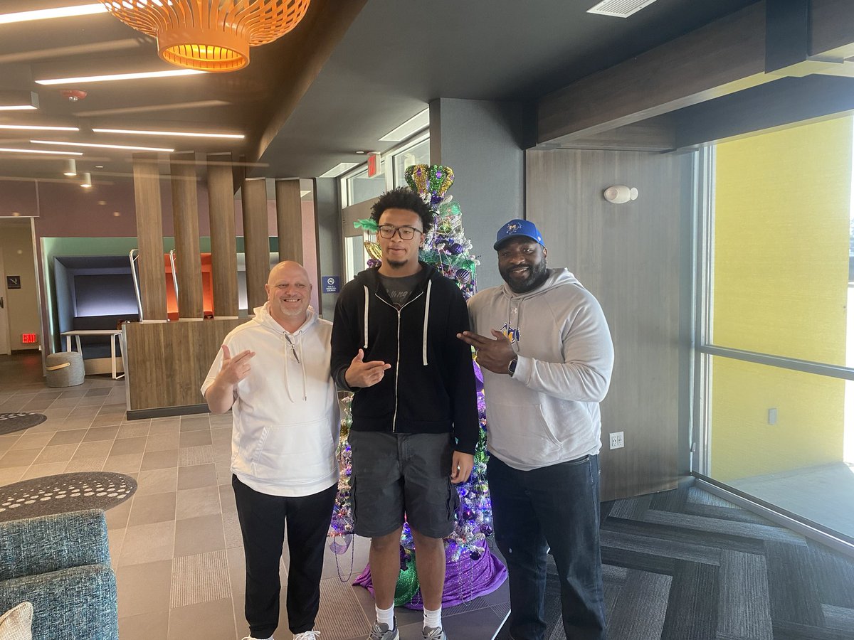 RDJenkins75's tweet photo. Thank you to @CoachAI @TheCoach_G @McNeeseFB @CoachTonyPec for having me over for the weekend, I enjoyed my time and I can’t wait to see everyone again soon! https://t.co/hANPiCazz3