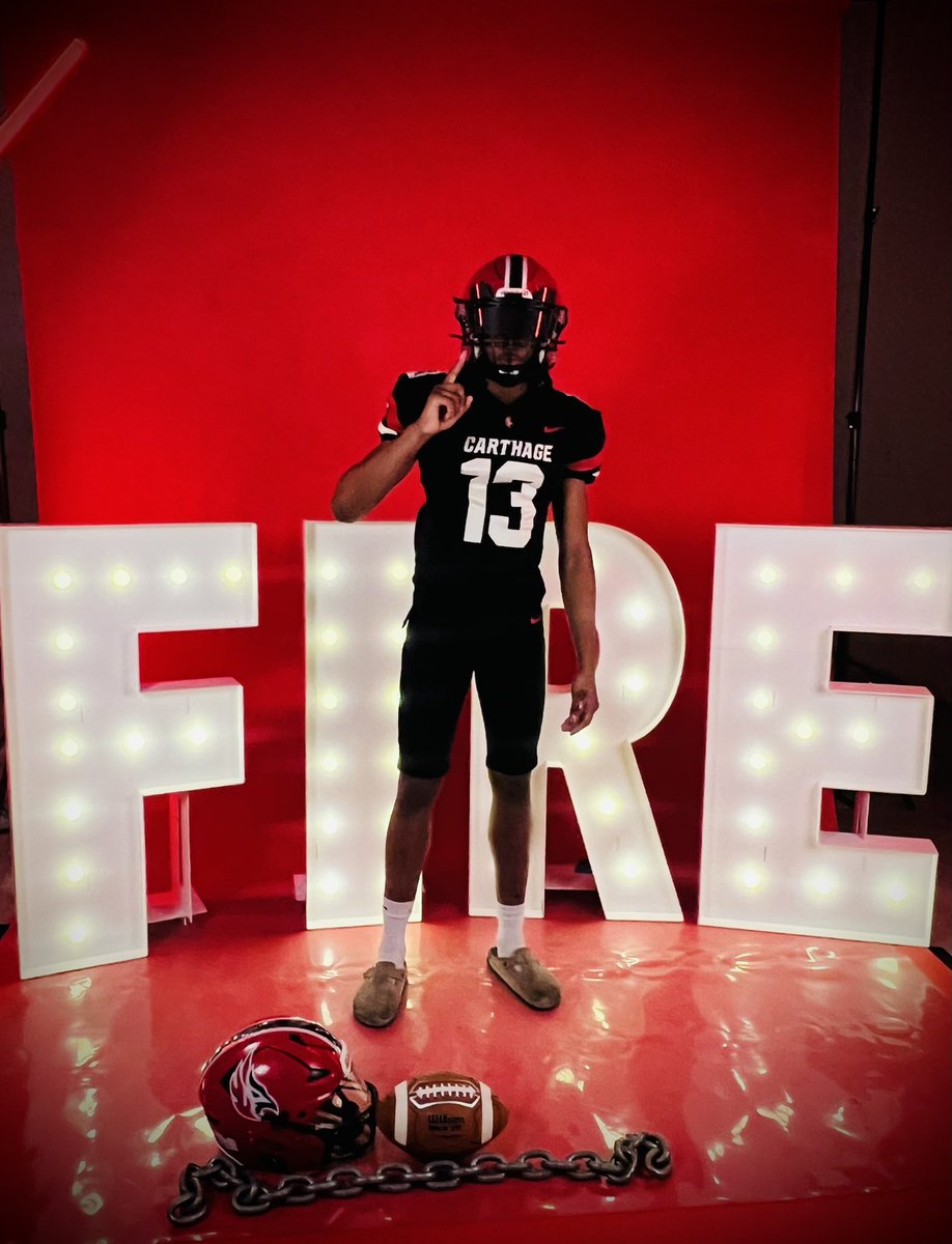 JohnsonJay20310's tweet photo. Thanks @Firebirds_FB for having me on an official visit @CoachPopino @ACWEB33 @wthsfb @DeepDishFB @EDGYTIM @NCSA_Football @NCAA @NCAAFootball @ExpoRecruits @247Sports @PlaybookAthlete @AllenTrieu https://t.co/xZjBNP4EAk