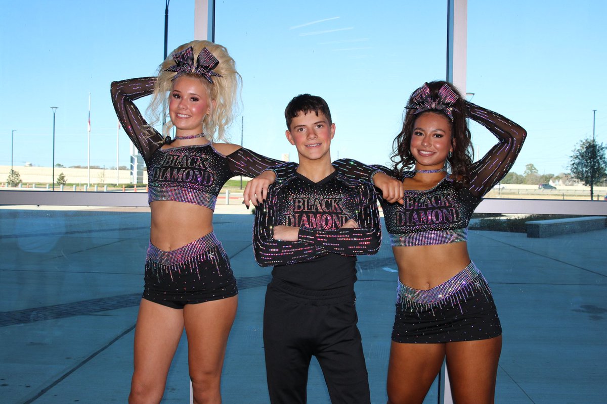 black diamond left with sum moneyyy