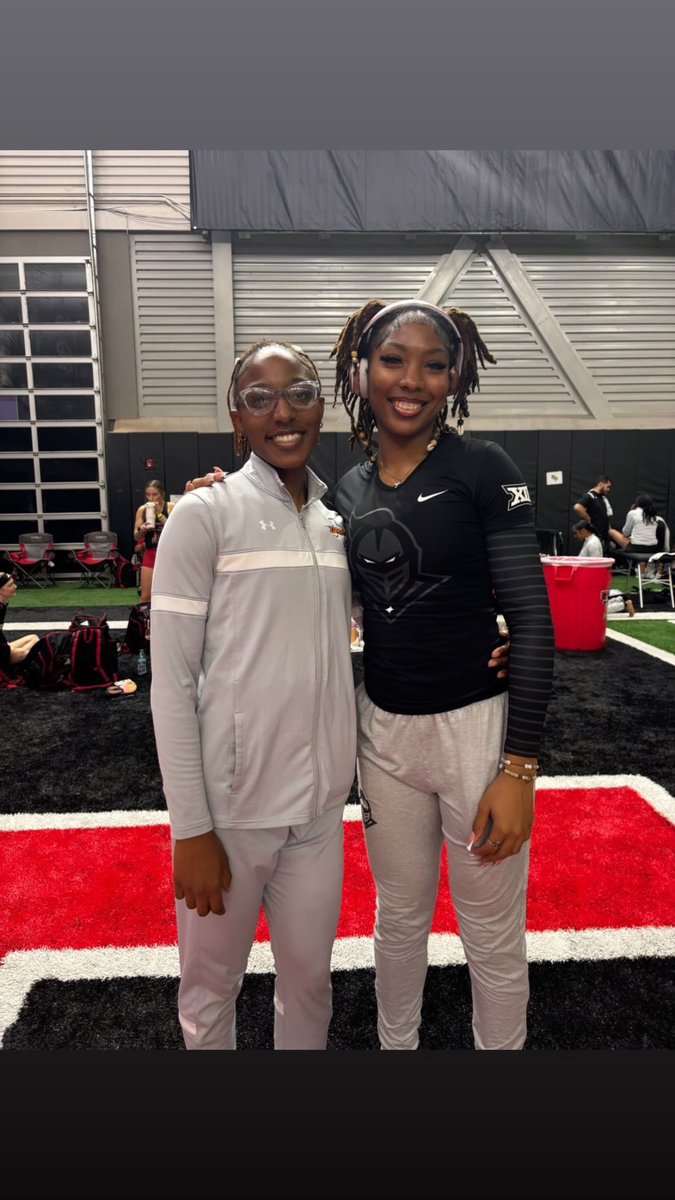TrackJudson's tweet photo. Love seeing our collegiate athletes doing well. Rocket Pride! #NextLevelRockets #SpreadTheRed https://t.co/YtfHk0I47L