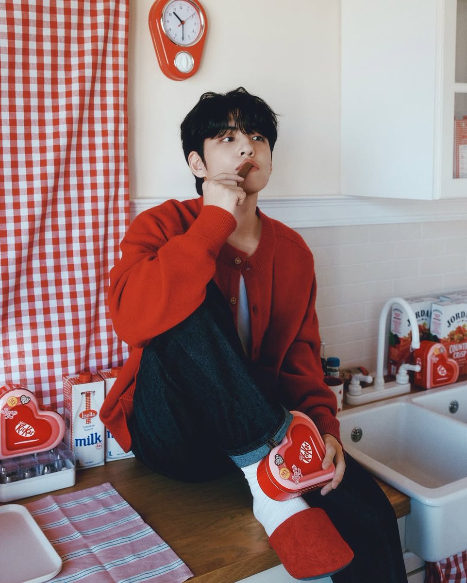 킷캣 원푸리🖤❤️