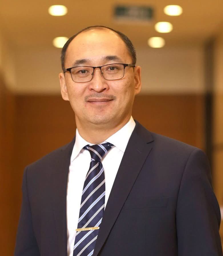 ММНБИ-ИЙН 7 ДАХЬ ЕРӨНХИЙЛӨГЧӨӨР Д.НАЦАГДОРЖ СОНГОГДЛОО

ММНБИ-ийн Удирдах зөвлөлийн хурал 1 дүгээр сарын 31-нд боллоо. Энэ удаагийн хурлаар ММНБИ-ийн Ерөнхийлөгчийг сонгох тухай асуудлыг хэлэлцэж, ММНБИ-ийн 7 дахь Ерөнхийлөгчөөр Д.Нацагдорж сонгогдлоо.