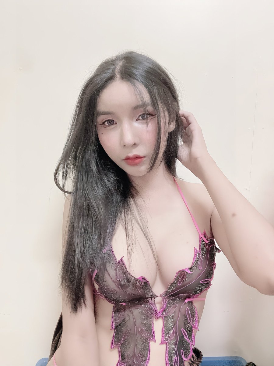 บุษบาตาคม ไว้ผมยาว ❤️