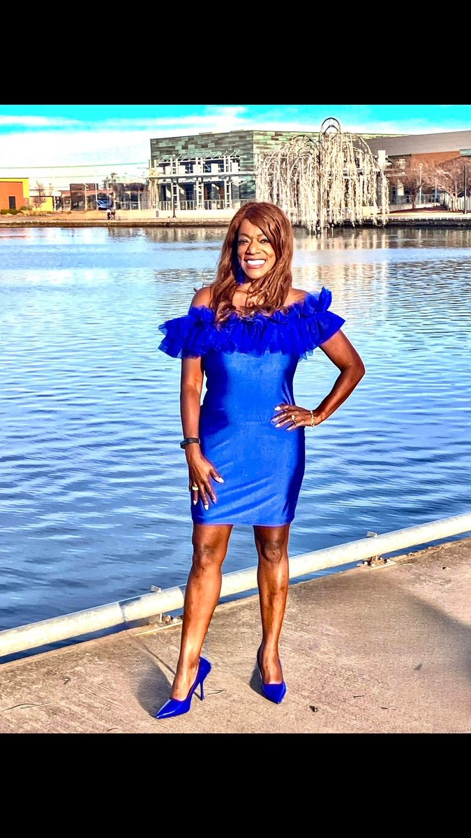 rbrowncrowder1's tweet photo. It was a Gorgeous Day! I got to shoot the video for my new song “See Me!” It’s written in my Caleb’s ‘voice’ &amp;for all those in our Autism/Special Needs Community! IT’S COMING SOON!💙🧩🥳 🎤#drrhoonthego 
#calebscommunity  #drrhosongseeme #drrhorecordingartist 
 #authorsoftwitter https://t.co/liJevKwTRX
