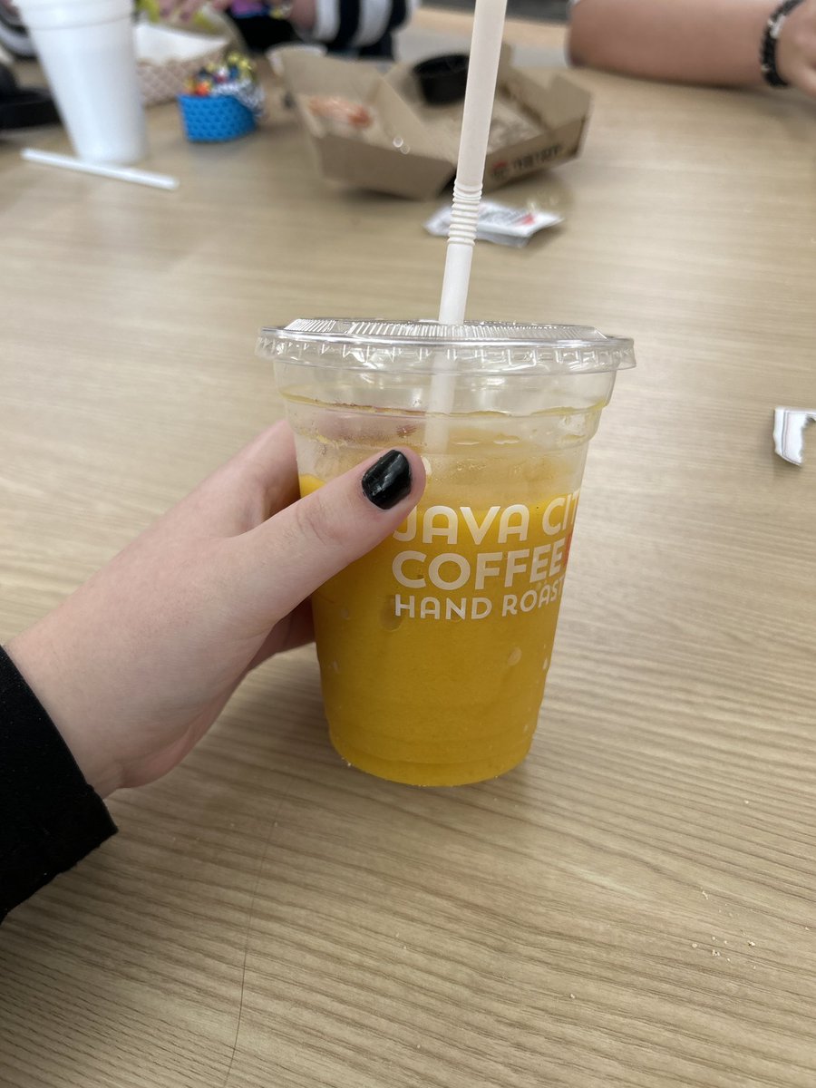 10BillionCicada's tweet photo. #juicetwt mango juice https://t.co/rqTNLq6YYg